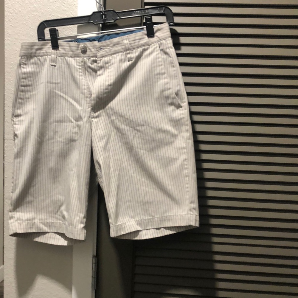 Mens white with blue pin stripe shorts Volcom 30 waist sz